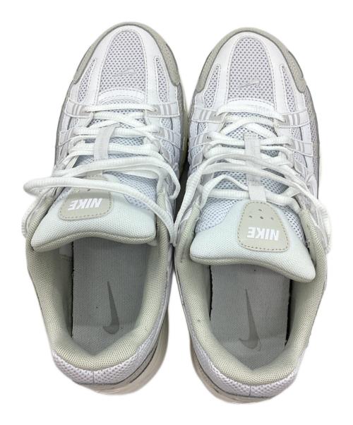 NIKE（ナイキ）NIKE (ナイキ) スニーカー ホワイト サイズ:26.5の古着・服飾アイテム