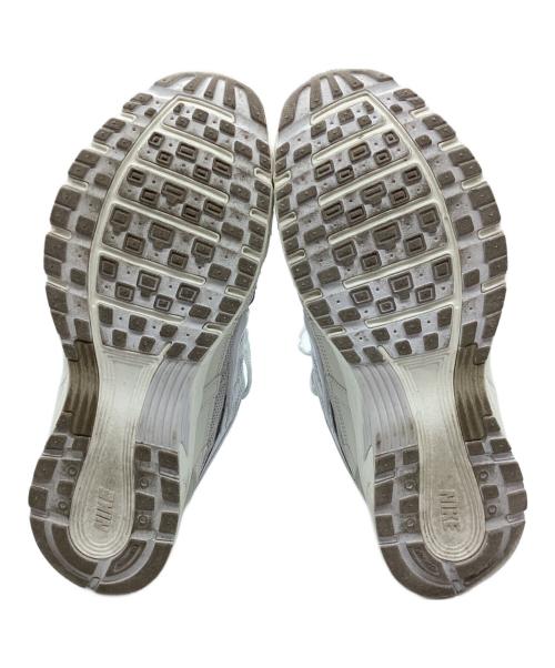 NIKE（ナイキ）NIKE (ナイキ) スニーカー ホワイト サイズ:26.5の古着・服飾アイテム