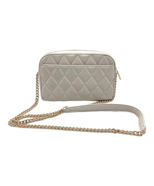 Kate Spade（ケイトスペード）Kate Spade (ケイトスペード) チェーンショルダーバッグ ホワイトの古着・服飾アイテム