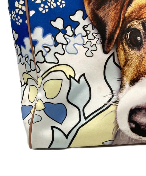 ANYA HINDMARCH（アニヤ・ハインドマーチ）ANYA HINDMARCH (アニヤ・ハインドマーチ) 転写トートバッグの古着・服飾アイテム