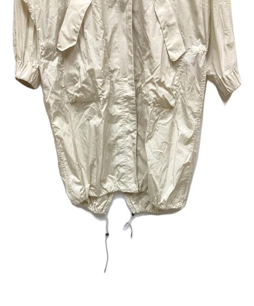 IENA（イエナ）IENA (イエナ) ナイロンコート アイボリー サイズ:36の古着・服飾アイテム