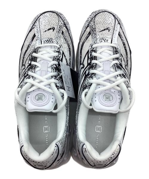 SHOX RIDE 2 NIKE（-）SHOX RIDE 2 NIKE (-) スニーカー ホワイト×ブラック サイズ:27 未使用品の古着・服飾アイテム