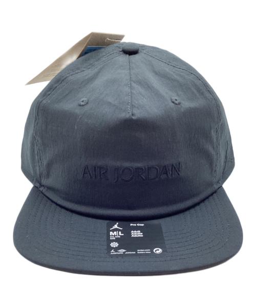 エア ジョーダン プロ NIKE（-）エア ジョーダン プロ NIKE (-) アジャスタブル アンストラクチャード キャップ ブラック サイズ:55-57 未使用品の古着・服飾アイテム