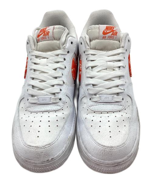 NIKE（ナイキ）NIKE (ナイキ) スニーカー ホワイト×オレンジ サイズ:28の古着・服飾アイテム