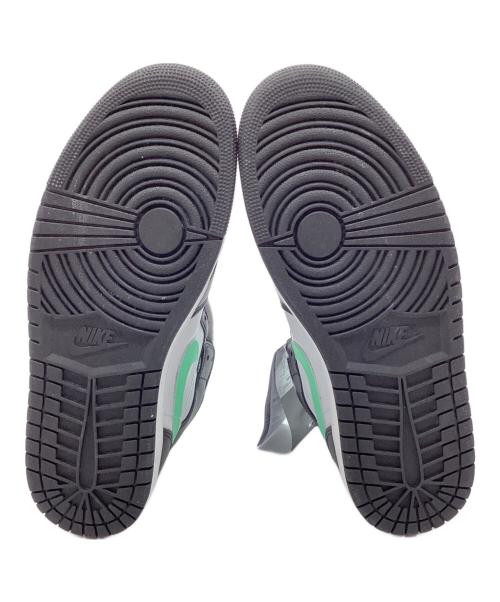 NIKE（ナイキ）NIKE (ナイキ) エアジョーダン1MID ホワイト×ブラック サイズ:28.5 未使用品の古着・服飾アイテム