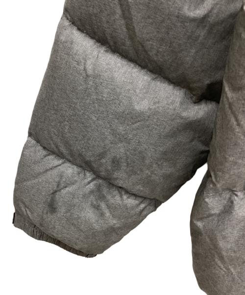 THE NORTH FACE（ザ ノース フェイス）THE NORTH FACE (ザ ノース フェイス) ダウンジャケット グレー サイズ:Sの古着・服飾アイテム