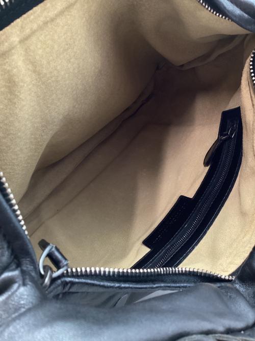 BOTTEGA VENETA（ボッテガベネタ）BOTTEGA VENETA (ボッテガベネタ) ワンショルダーバッグ ブラックの古着・服飾アイテム