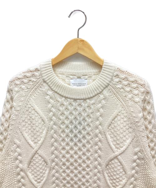 URBAN RESEARCH（アーバンリサーチ）URBAN RESEARCH (アーバンリサーチ) 厚手ニット ホワイト サイズ:L 未使用品の古着・服飾アイテム