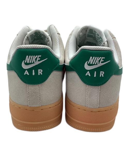 NIKE（ナイキ）NIKE (ナイキ) スニーカー アイボリー×グリーン サイズ:27の古着・服飾アイテム