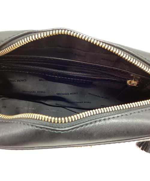 MICHAEL KORS（マイケル・コース）MICHAEL KORS (マイケル・コース) ショルダーバッグ ブラックの古着・服飾アイテム