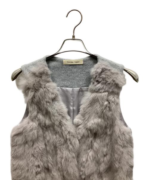 Titilate Valet（ティティレイトヴァレット）Titilate Valet (ティティレイトヴァレット) Vネックラビットファーニットジレ ライトグレー サイズ:38の古着・服飾アイテム