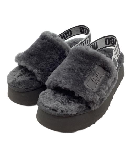 UGG（アグ）UGG (アグ) サンダル グレー サイズ:USA 8の古着・服飾アイテム