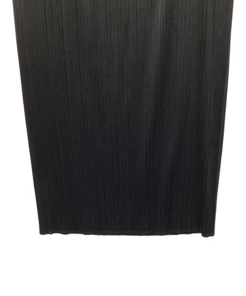 PLEATS PLEASE（プリーツプリーズ）PLEATS PLEASE (プリーツプリーズ) スカート ブラック サイズ:5の古着・服飾アイテム