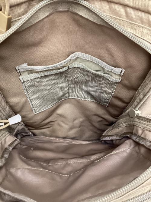 SEIBERTRON（サイバトロン）SEIBERTRON (サイバトロン) バックパック カーキの古着・服飾アイテム