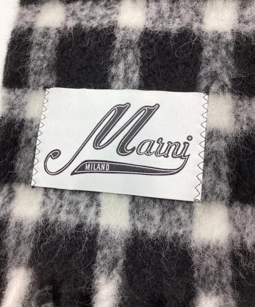 MARNI（マルニ）MARNI (マルニ) マフラー ホワイト×ブラック 未使用品の古着・服飾アイテム