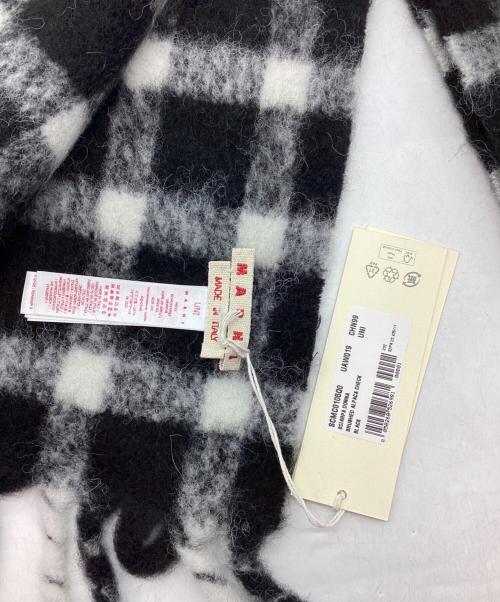 MARNI（マルニ）MARNI (マルニ) マフラー ホワイト×ブラック 未使用品の古着・服飾アイテム