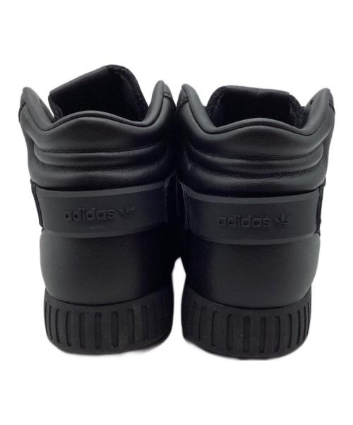 adidas（アディダス）adidas (アディダス) シューズ ブラック サイズ:27.5の古着・服飾アイテム