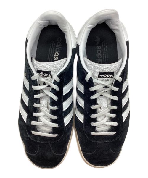 adidas（アディダス）adidas (アディダス) スニーカー ブラック サイズ:26.5の古着・服飾アイテム