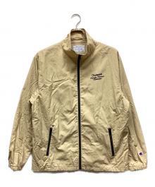 Champion（チャンピオン）の古着「ナイロンジャケット」｜ベージュ