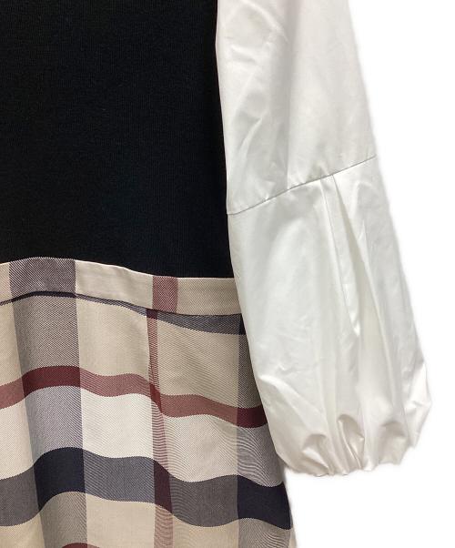 BLUE LABEL CRESTBRIDGE（ブルーレーベルクレストブリッジ）BLUE LABEL CRESTBRIDGE (ブルーレーベルクレストブリッジ) ツイードニットドッキングドレス ホワイト×ブラック サイズ:L 未使用品の古着・服飾アイテム