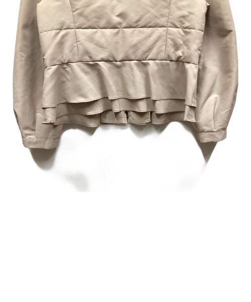 TO BE CHIC（トゥービーシック）TO BE CHIC (トゥービーシック) ジャケット ベージュ サイズ:40の古着・服飾アイテム