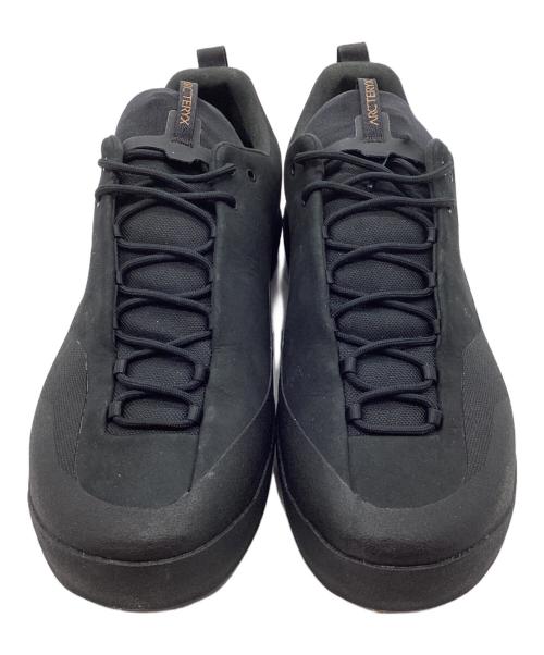 ARC'TERYX（アークテリクス）ARC'TERYX (アークテリクス) スニーカー ブラック サイズ:29の古着・服飾アイテム