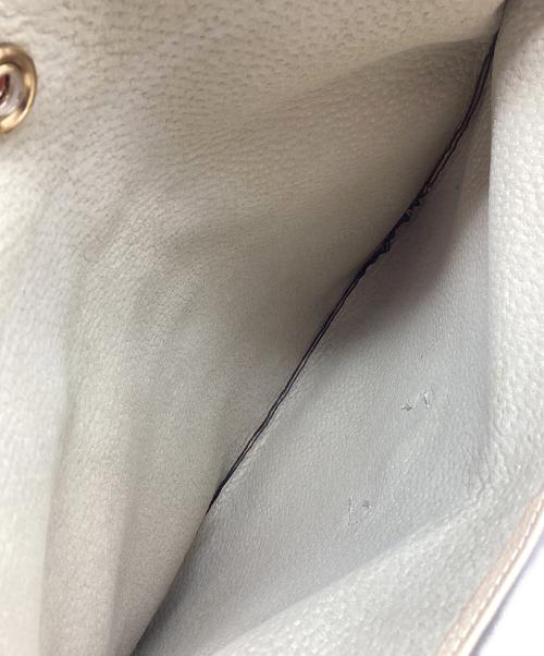 cisei（シセイ）cisei (シセイ) レザーサコッシュ アイボリーの古着・服飾アイテム