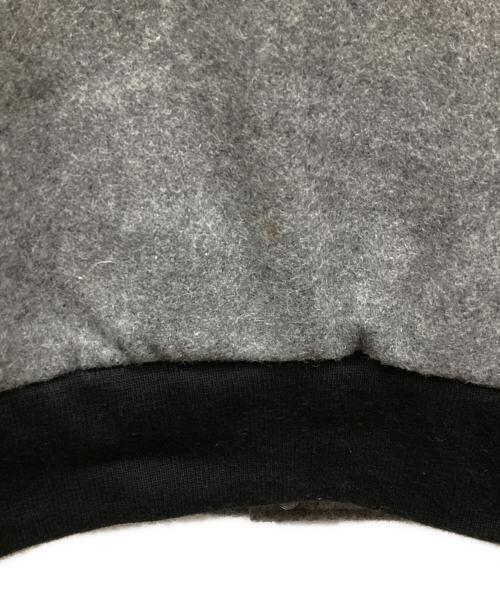 t&m sportswear（ティーアンドエム スポーツ ウェア）t&m sportswear (ティーアンドエム スポーツ ウェア) スタジャン グレー×ブラック サイズ:Sの古着・服飾アイテム