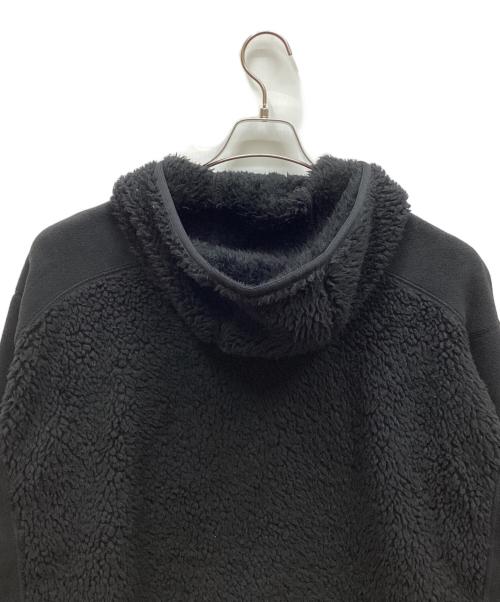 UNIQLO（ユニクロ）UNIQLO (ユニクロ) WHITE MOUNTAINEERING (ホワイトマウンテ二アニング) ボアジャケット ブラック サイズ:XLの古着・服飾アイテム