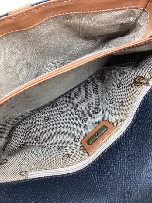 AIGNER（アイグナー）AIGNER (アイグナー) ショルダーバッグ グレー×ブラウンの古着・服飾アイテム