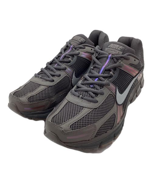 NIKE（ナイキ）NIKE (ナイキ) スニーカー ブラウングレー サイズ:30の古着・服飾アイテム