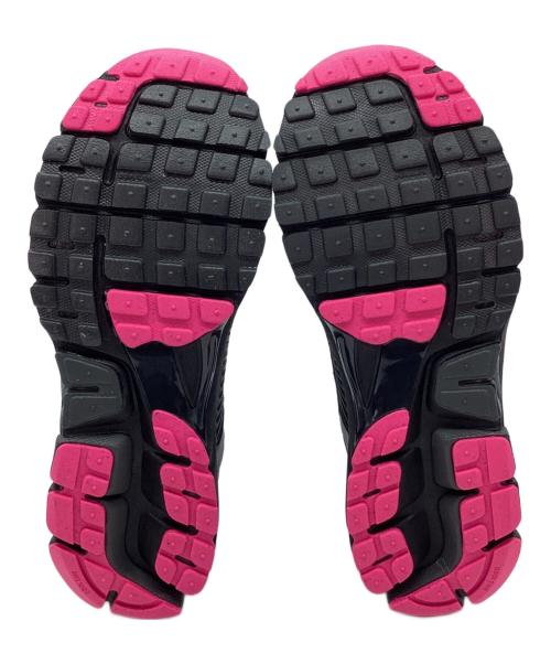 NIKE（ナイキ）NIKE (ナイキ) スニーカー ブラック×ピンク サイズ:30の古着・服飾アイテム