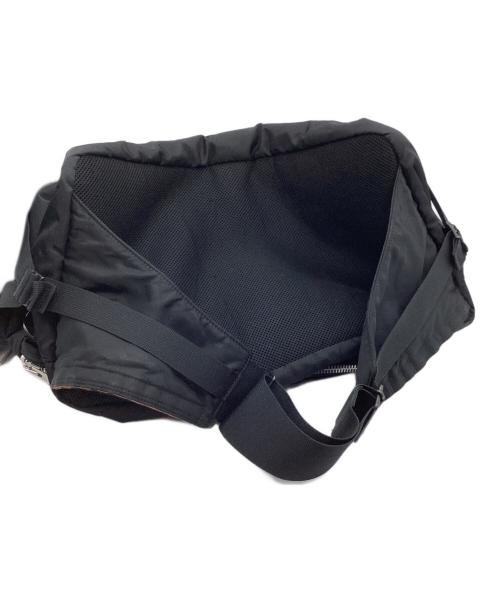 PORTER（ポーター）PORTER (ポーター) ANREALAGE (アンリアレイジ) ショルダーバッグ ブラックの古着・服飾アイテム
