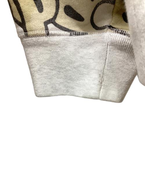 Patta（パタ）Patta (パタ) GRAFFITI BOXY POKET CREW SWEAT ライトグレー サイズ:XLの古着・服飾アイテム