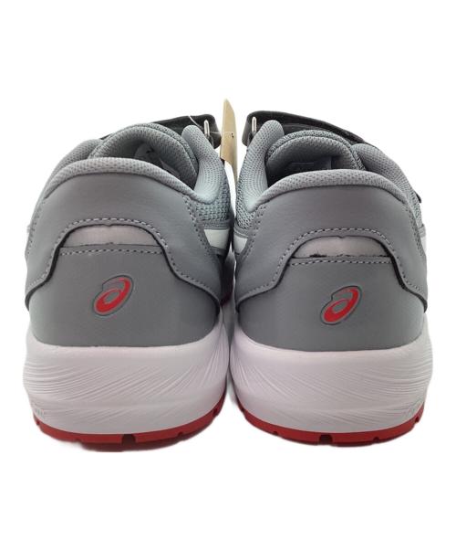 asics（アシックス）asics (アシックス) プロアクティブスニーカー グレー×レッド サイズ:25 未使用品の古着・服飾アイテム