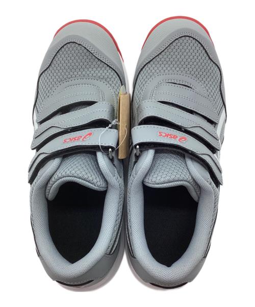 asics（アシックス）asics (アシックス) プロアクティブスニーカー グレー×レッド サイズ:25 未使用品の古着・服飾アイテム