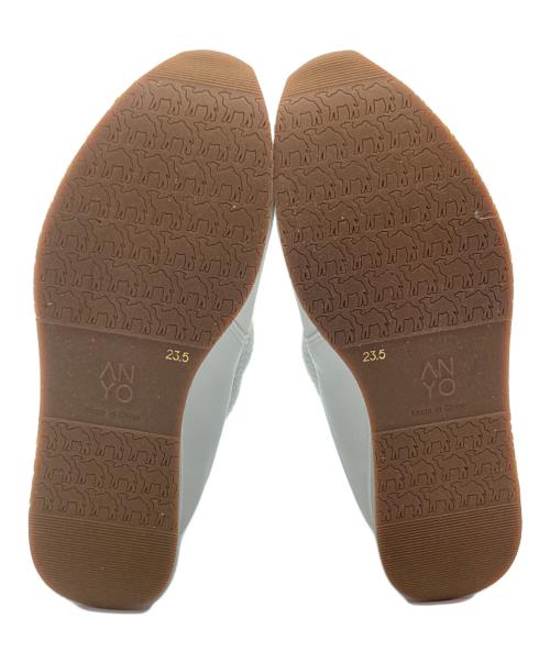 ANYO（エーエヌワイオー）ANYO (エーエヌワイオー) ブーツ ホワイト×グレー サイズ:23.5 未使用品の古着・服飾アイテム