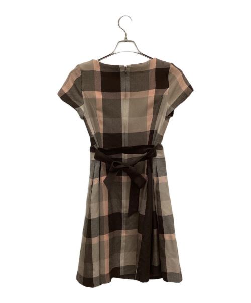 BLUE LABEL CRESTBRIDGE（ブルーレーベルクレストブリッジ）BLUE LABEL CRESTBRIDGE (ブルーレーベルクレストブリッジ) ベルト付き ギャザー Aライン ワンピース ブラウン サイズ:38の古着・服飾アイテム