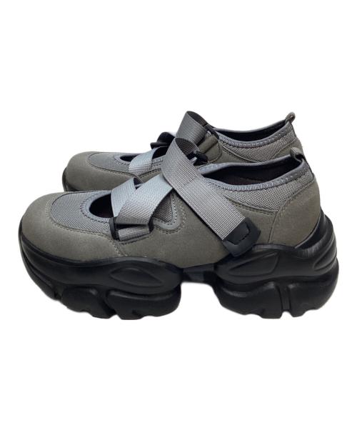 FREAK'S STORE（フリークスストア）FREAK'S STORE (フリークスストア) スニーカー グレー×ブラック サイズ:24.5の古着・服飾アイテム