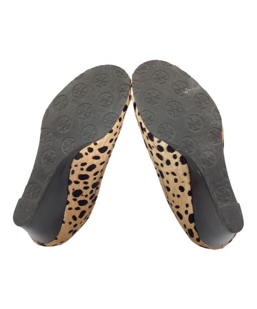 TORY BURCH（トリーバーチ）TORY BURCH (トリーバーチ) パンプス ベージュ サイズ:表記なしの古着・服飾アイテム