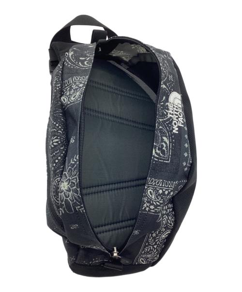 THE NORTH FACE（ザ ノース フェイス）THE NORTH FACE (ザ ノース フェイス) ボディバッグ ブラックの古着・服飾アイテム