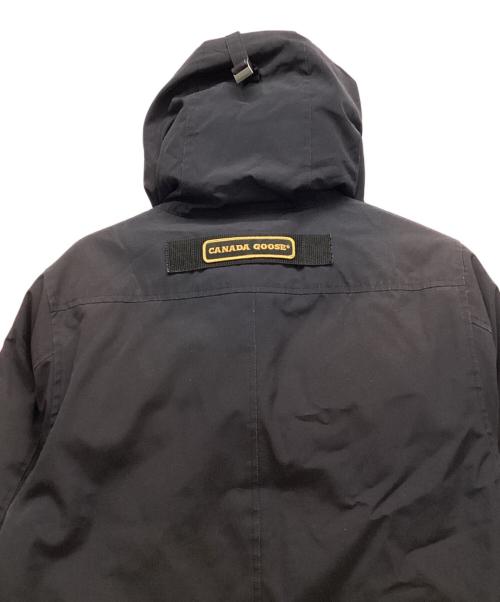 CANADA GOOSE（カナダグース）CANADA GOOSE (カナダグース) ダウンジャケット ネイビー サイズ:Lの古着・服飾アイテム