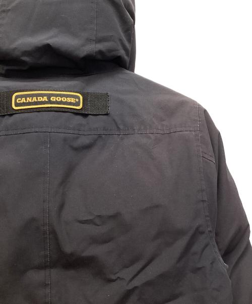 CANADA GOOSE（カナダグース）CANADA GOOSE (カナダグース) ダウンジャケット ネイビー サイズ:Lの古着・服飾アイテム
