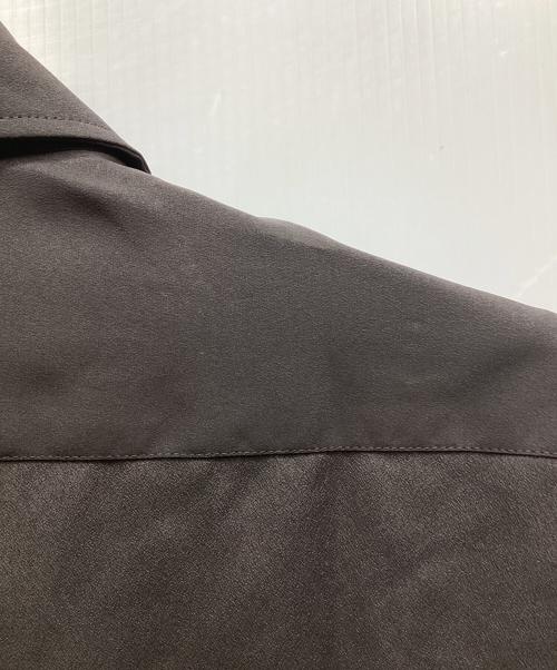 Vivienne Westwood（ヴィヴィアンウエストウッド）Vivienne Westwood (ヴィヴィアンウエストウッド) シャツ グレー サイズ:52の古着・服飾アイテム