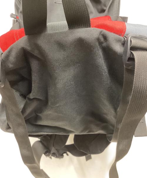 ULTIMATE（アルティメット）ULTIMATE (アルティメット) バックパック ブラック×レッドの古着・服飾アイテム