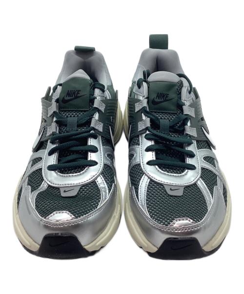 NIKE（ナイキ）NIKE (ナイキ) スニーカー グリーン×シルバー サイズ:27.5の古着・服飾アイテム