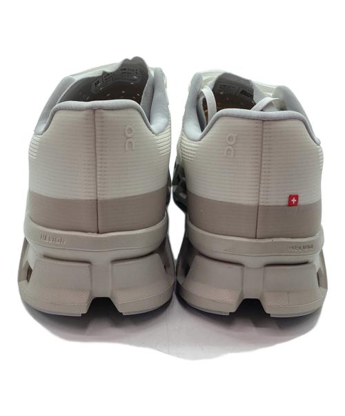 on（オン）on (オン) スニーカー クリーム サイズ:30の古着・服飾アイテム