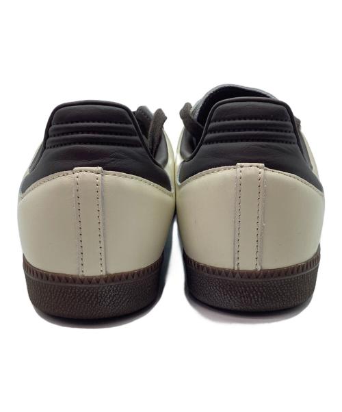 adidas（アディダス）adidas (アディダス) スニーカー ベージュ×ブラウン サイズ:28.5の古着・服飾アイテム