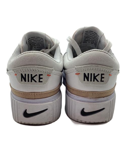 NIKE（ナイキ）NIKE (ナイキ) スニーカー ホワイト サイズ:24の古着・服飾アイテム