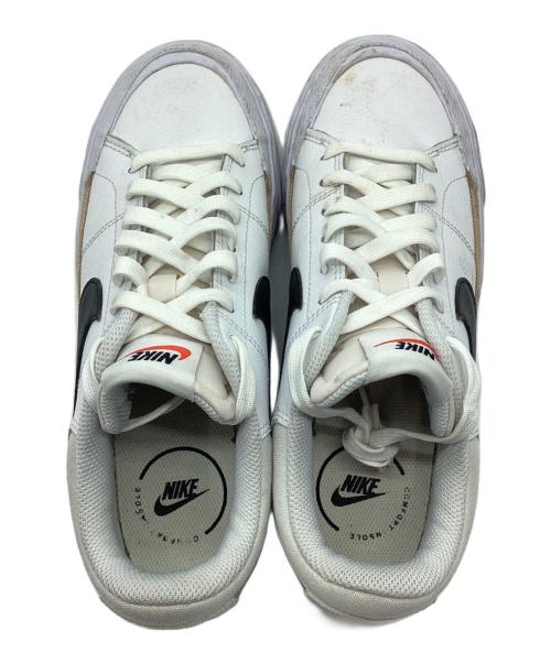 NIKE（ナイキ）NIKE (ナイキ) スニーカー ホワイト サイズ:24の古着・服飾アイテム